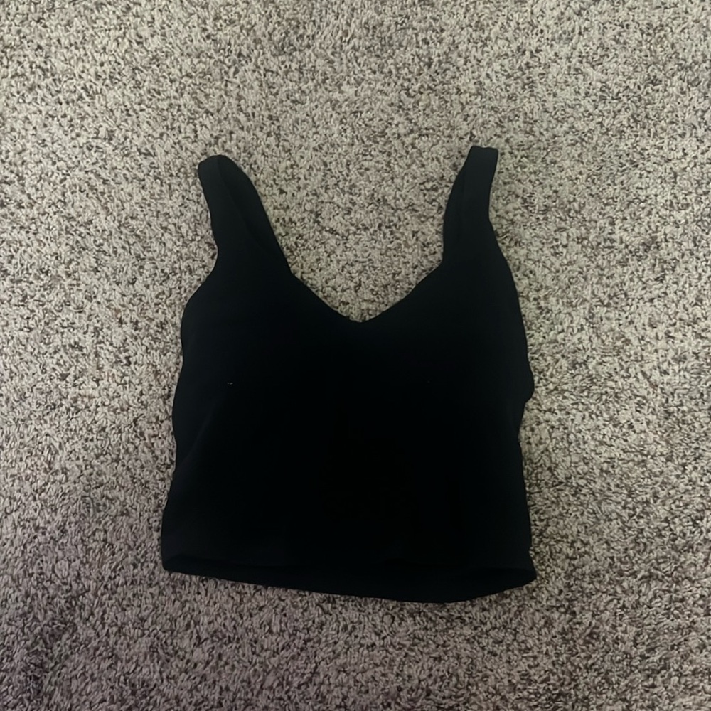 Lululemon size 6 crop tank top